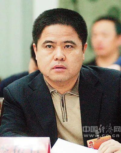 副市长54岁辞职外逃 曾举报市委书记 涉贪污受贿超29亿