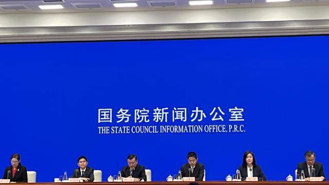 中国房地产市场已经开始筑底 政策组合拳促市场回暖