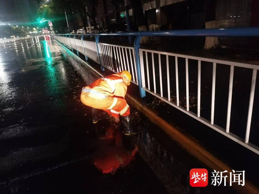 台风来袭，常州260余条主干道排水通畅无积水