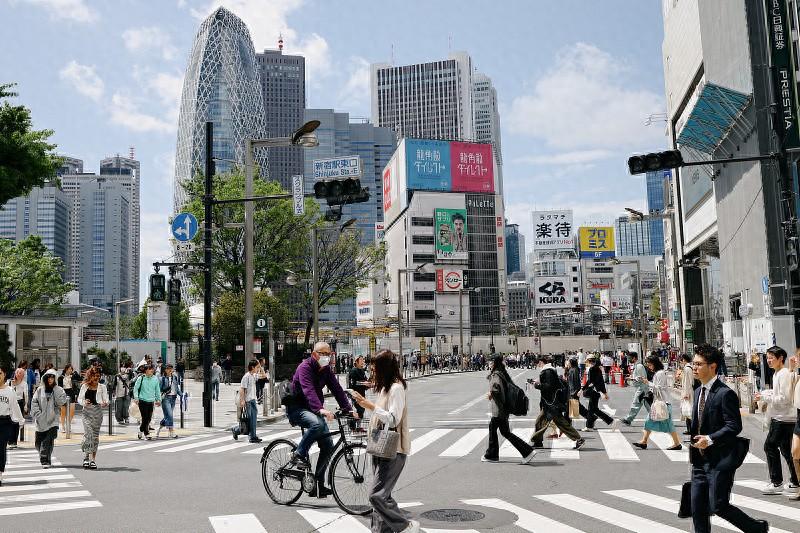 日本第三季度实际国内生产总值环比增长0.2%